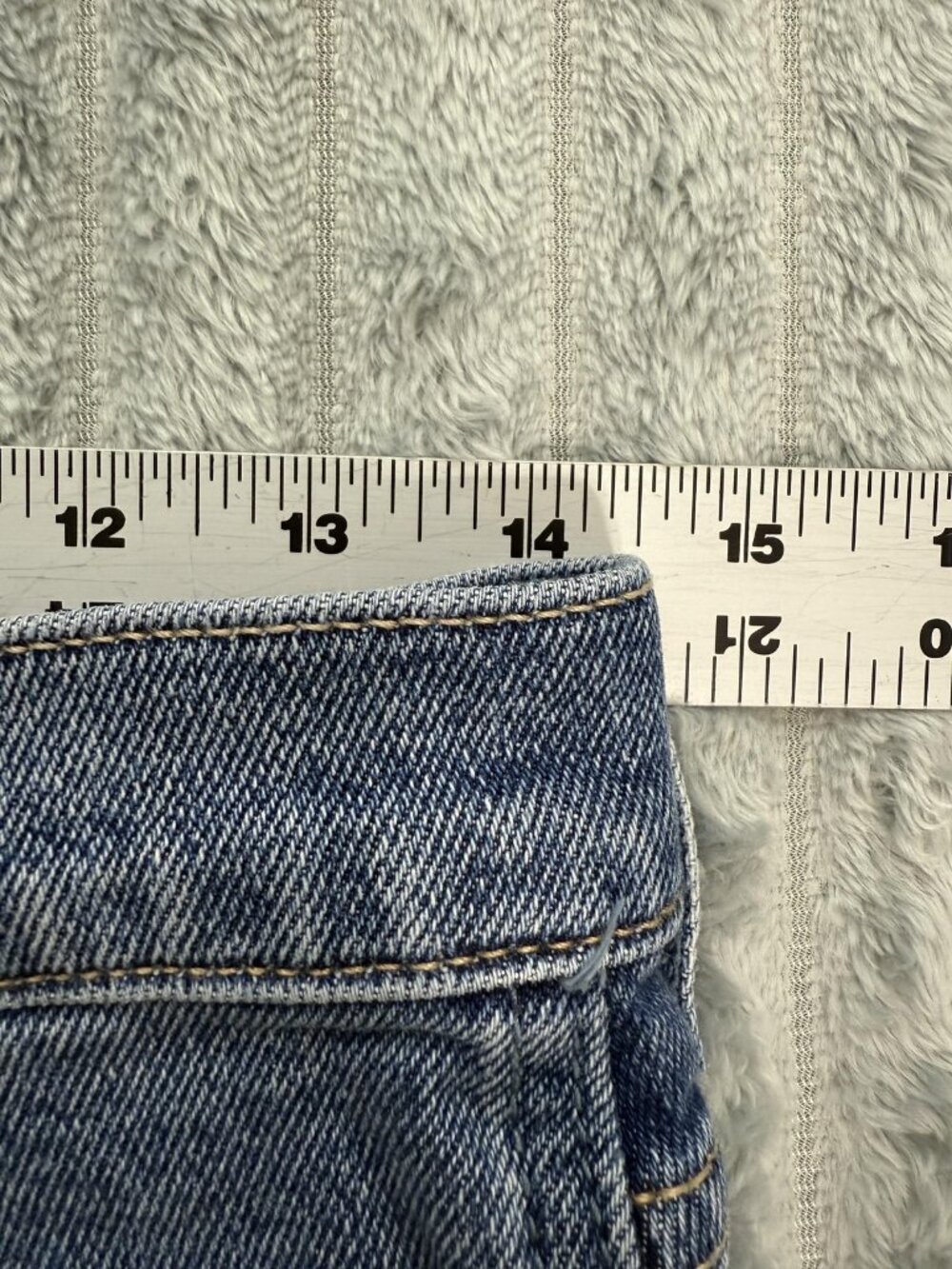 Hollister High Rise Short-Short Stretch Denim Jean Shorts Juniors 5 Blue Cutoff - Picture 5 of 11
